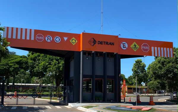 IPVA vence nesta terça e Detran-GO alerta para golpes contra motoristas