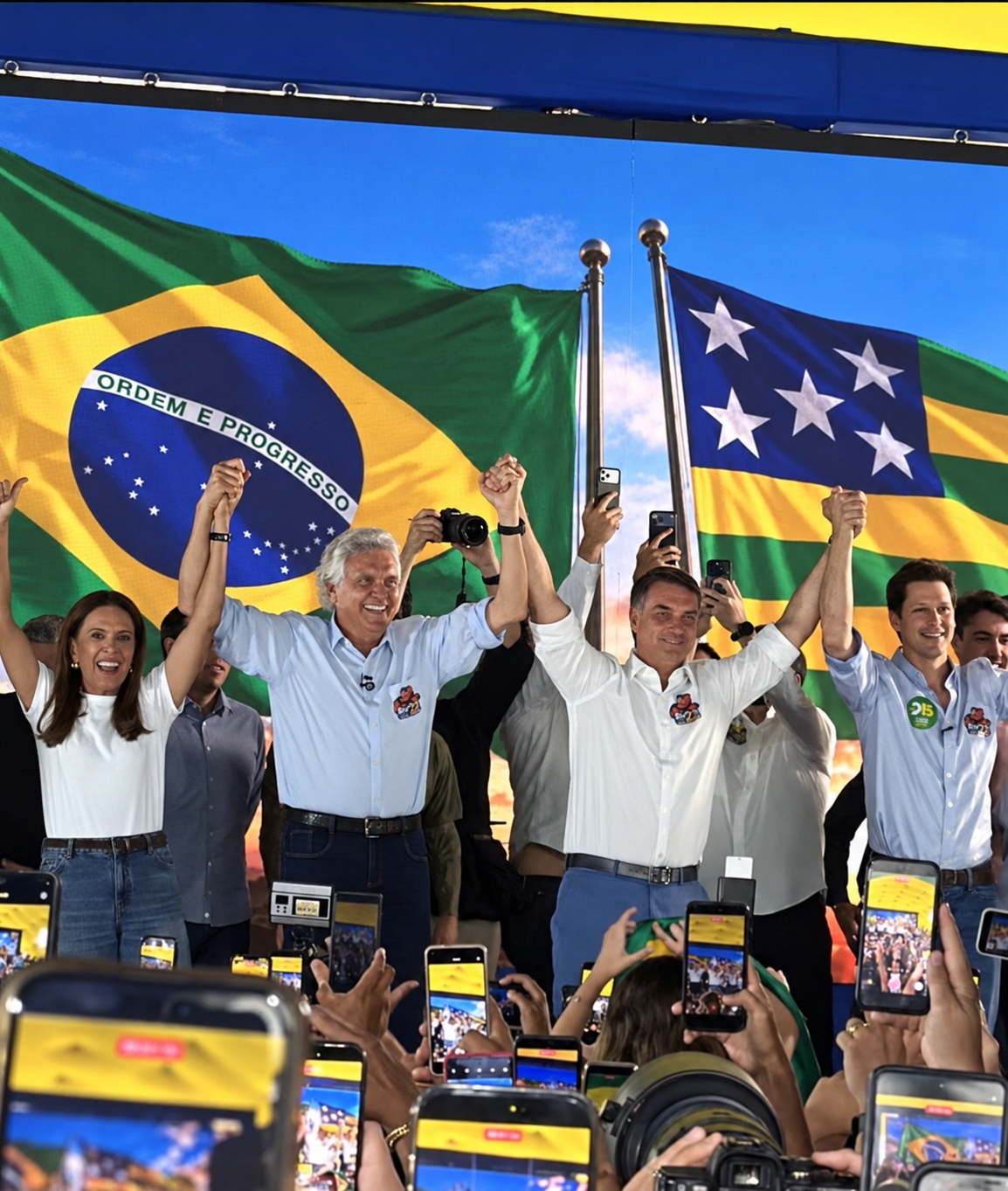 Flávio Bolsonaro não participará de carreata em Trindade; ato está mantido