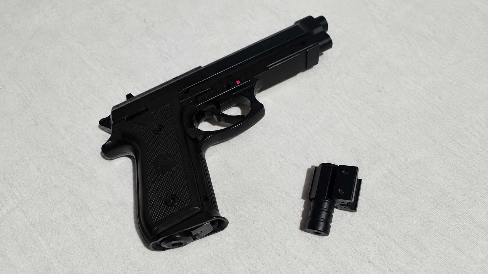 Polícia Civil apreende airsoft em investigação de ameaças entre adolescentes em Trindade (GO)